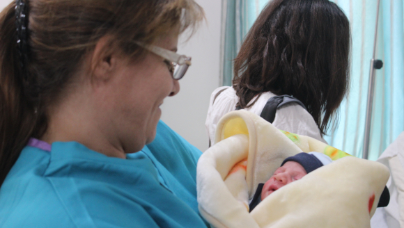Ärzte ohne Grenzen Jordanien Irbid Syrien Flüchtlinge Babys Geburt