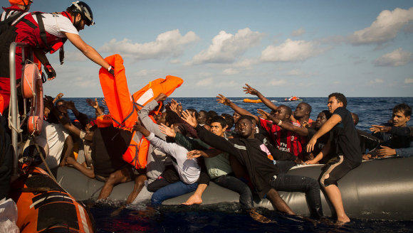 Ärzte ohne Grenzen Mittelmeer Auqarius Rettung Einsatz dramatisch