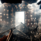 Haus nach Beschuss in Mariupol, Ukraine