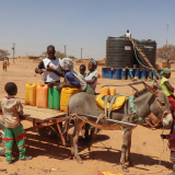 Burkina Faso: Auslieferung von Wasser in Djibou