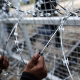 Flüchtlinge sitzen in Idomeni an der griechisch-mazedonischen Grenze fest